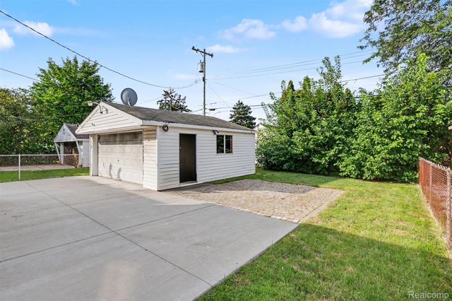 4211 Woodworth Street, Dearborn, MI 48126