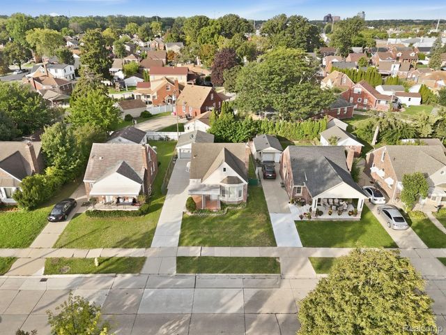 4211 Woodworth Street, Dearborn, MI 48126