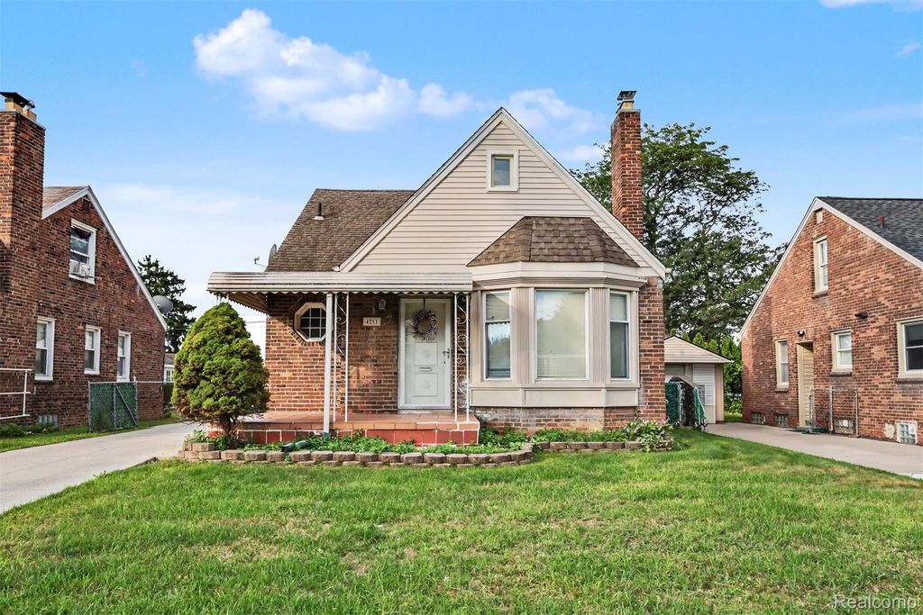 4211 Woodworth Street, Dearborn, MI 48126