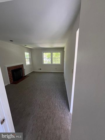 11306 SOWARD DR, Kensington, MD 20895