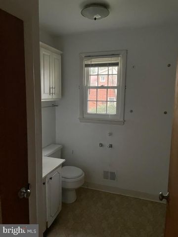 11306 SOWARD DR, Kensington, MD 20895