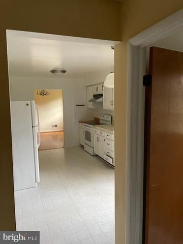 11306 SOWARD DR, Kensington, MD 20895