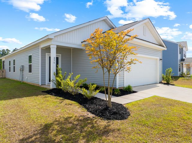 256 Phoenix Drive, Summerville, SC 29486