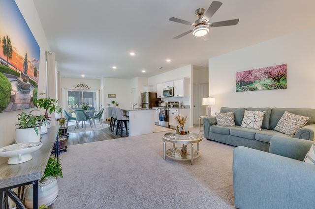 256 Phoenix Drive, Summerville, SC 29486