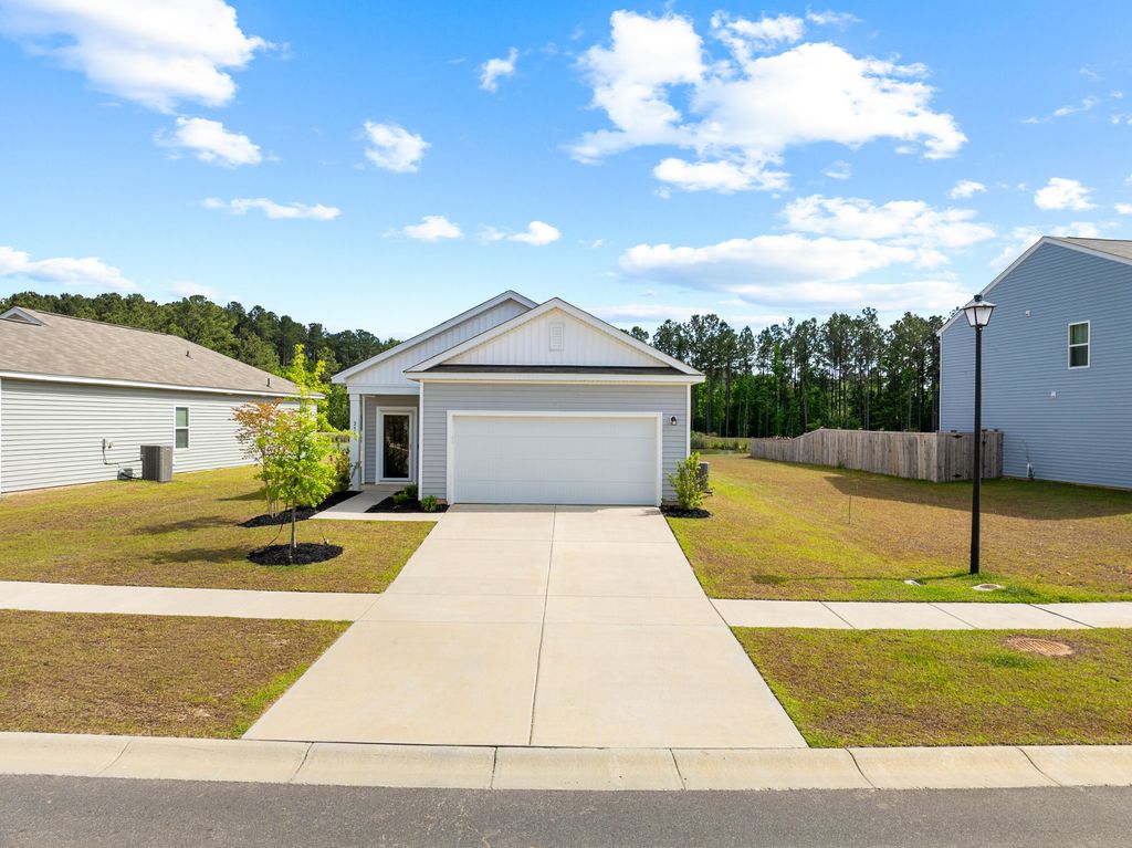 256 Phoenix Drive, Summerville, SC 29486