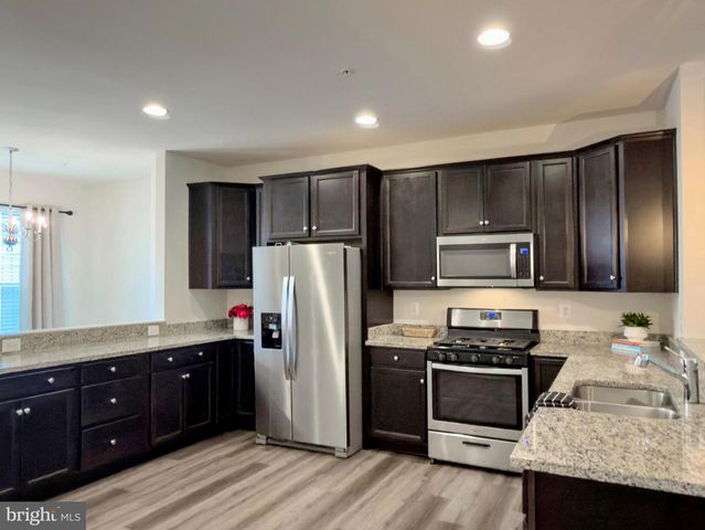 306 BUCKEYE CIR, La Plata, MD 20646