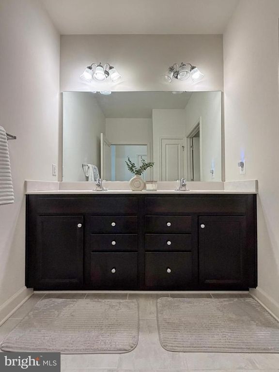 Image 28 of property listing at 306 BUCKEYE CIR, La Plata, MD 20646