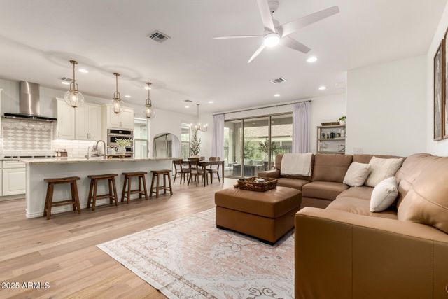 396 E CITRUS HOLLOW Way, Queen Creek, AZ 85140