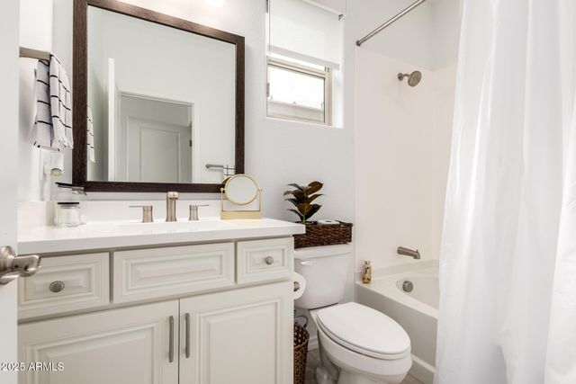 396 E CITRUS HOLLOW Way, Queen Creek, AZ 85140