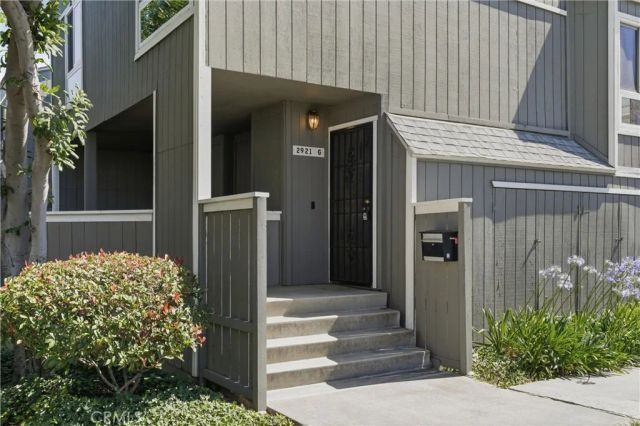 2921 S Fairview Street G, Santa Ana, CA 92704