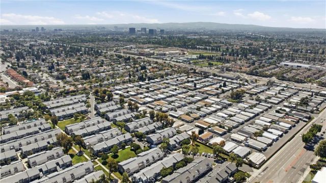 2921 S Fairview Street G, Santa Ana, CA 92704