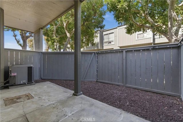 2921 S Fairview Street G, Santa Ana, CA 92704
