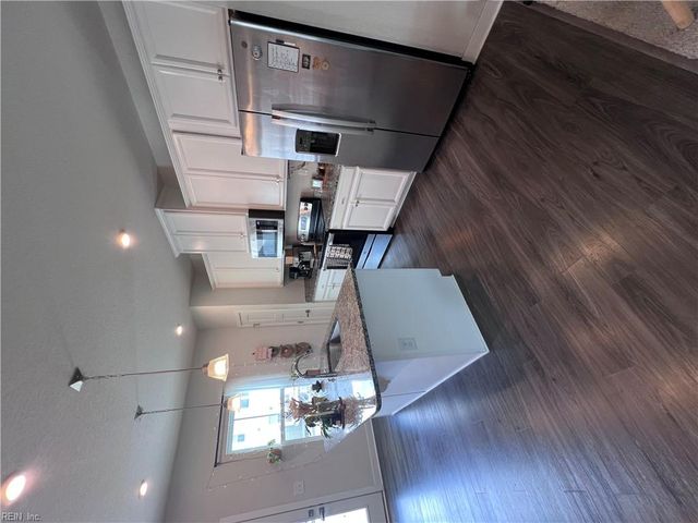 1723 Defiance DR, Chesapeake, VA 23323