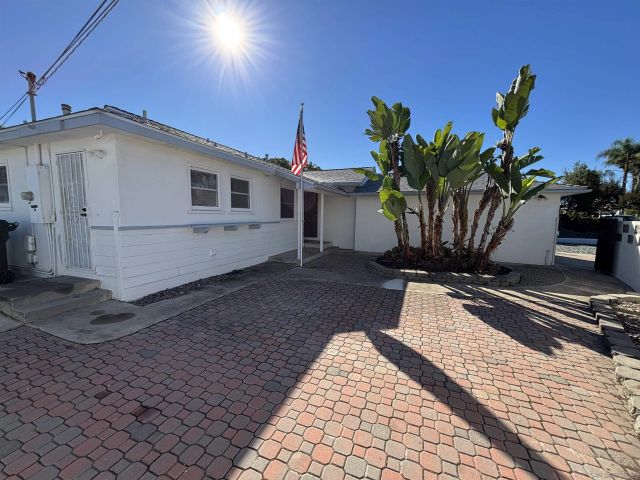 6369 Clara Lee Ave, San Diego, CA 92120