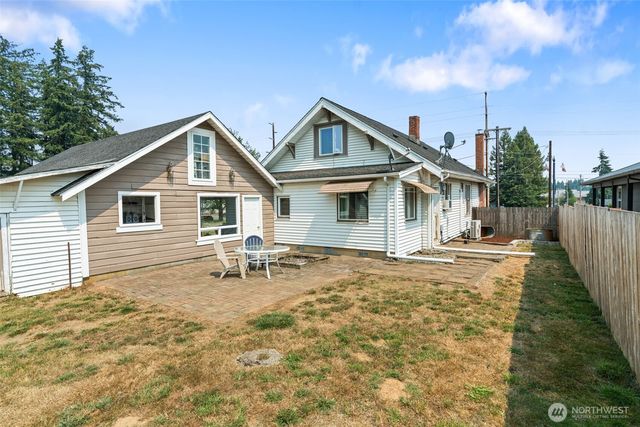 403 2nd Avenue NE, Napavine, WA 98565