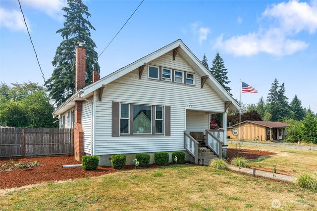 403 2nd Avenue NE, Napavine, WA 98565