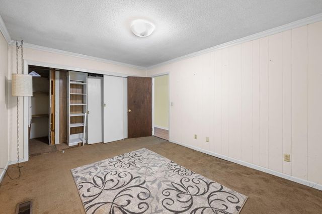 9114 Harrison Bay Road, Harrison, TN 37341