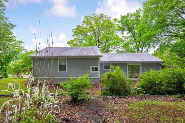 9114 Harrison Bay Road, Harrison, TN 37341