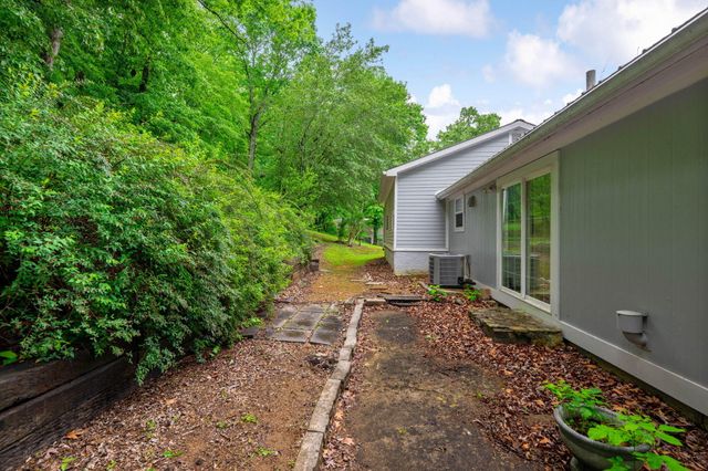 9114 Harrison Bay Road, Harrison, TN 37341