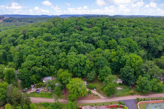9114 Harrison Bay Road, Harrison, TN 37341