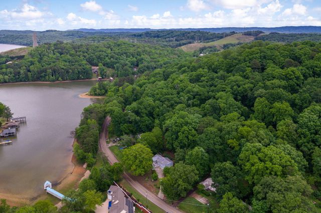 9114 Harrison Bay Road, Harrison, TN 37341