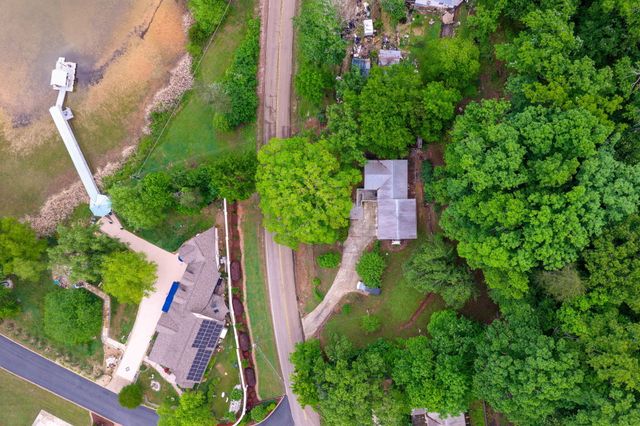 9114 Harrison Bay Road, Harrison, TN 37341