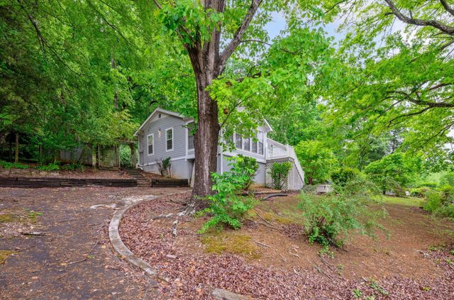 9114 Harrison Bay Road, Harrison, TN 37341