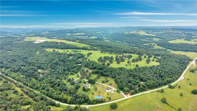 144 Madison 6501, Huntsville, AR 72740