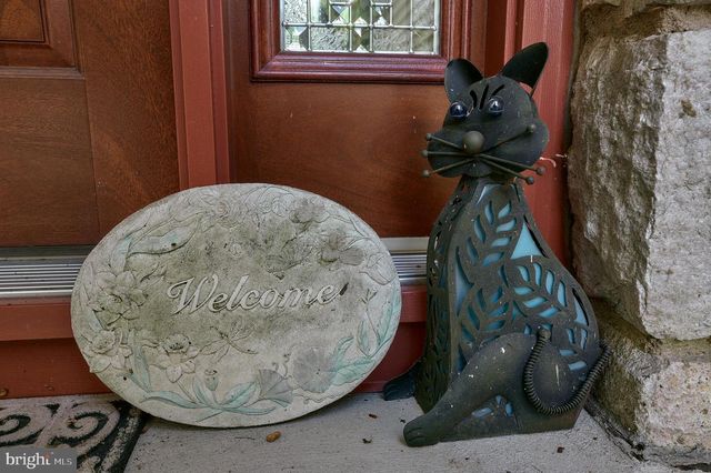 905 PEBBLE LN, Southampton, PA 18966