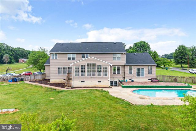 26313 MULLINIX MILL RD, Mount Airy, MD 21771