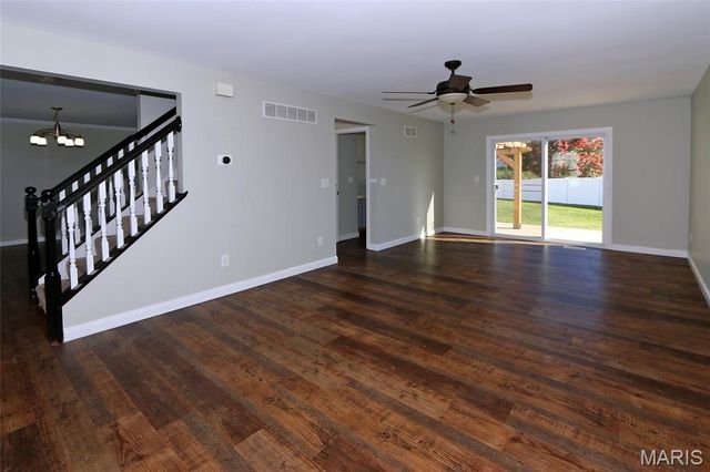 2726 Red Cedar Parc Drive, O'fallon, MO 63368