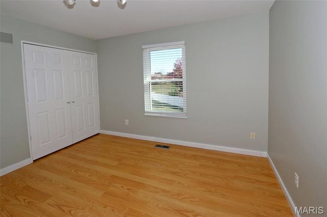 2726 Red Cedar Parc Drive, O'fallon, MO 63368