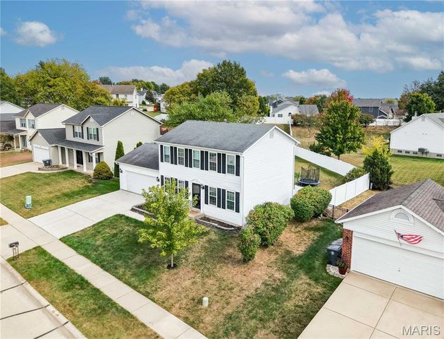 2726 Red Cedar Parc Drive, O'fallon, MO 63368