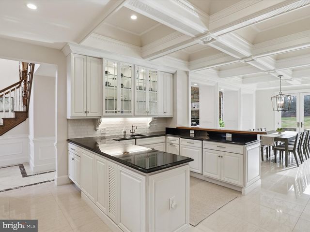 10408 BIT AND SPUR LN, Potomac, MD 20854