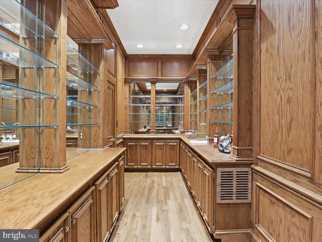 10408 BIT AND SPUR LN, Potomac, MD 20854