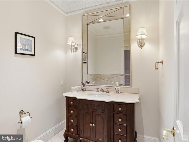 10408 BIT AND SPUR LN, Potomac, MD 20854