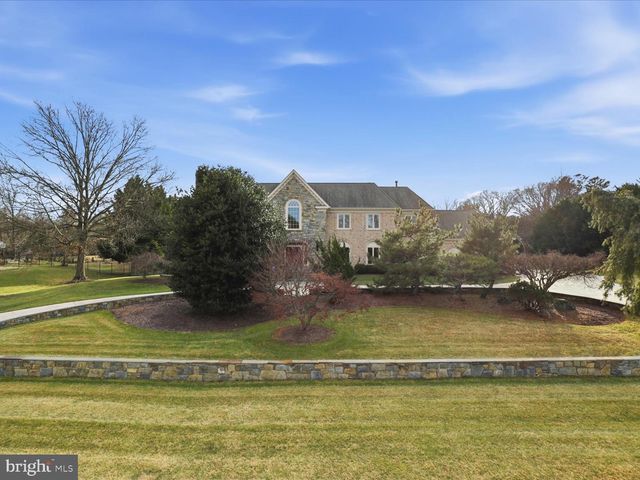 10408 BIT AND SPUR LN, Potomac, MD 20854