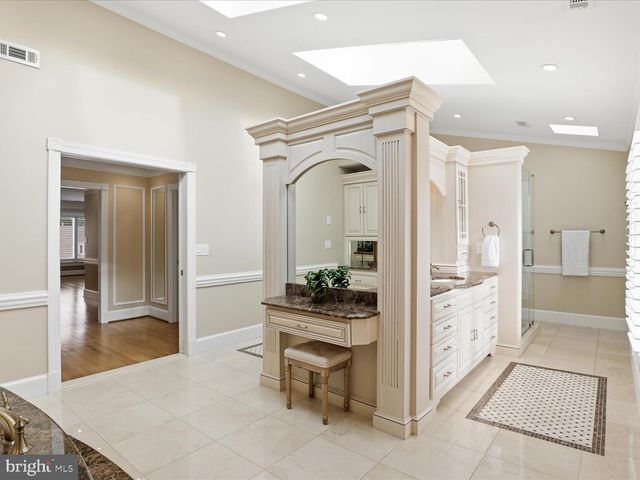 10408 BIT AND SPUR LN, Potomac, MD 20854