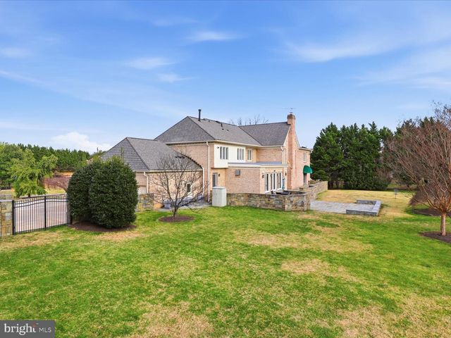 10408 BIT AND SPUR LN, Potomac, MD 20854