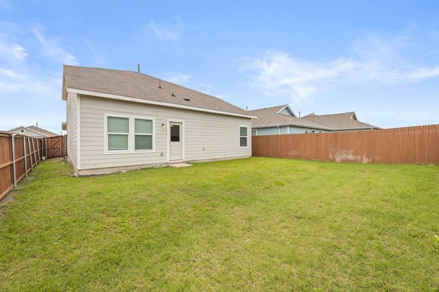2915 Acacia Drive, Forney, TX 75126