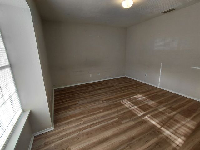 2909 Wood Thrush Street, Grand Prairie, TX 75052
