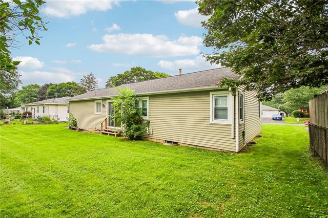 33 Merrydale Drive, Gates, NY 14624