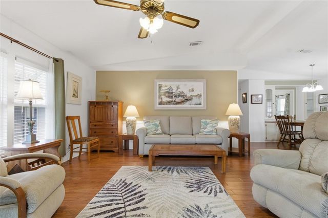 5533 REGAL WAY, Zephyrhills, FL 33541