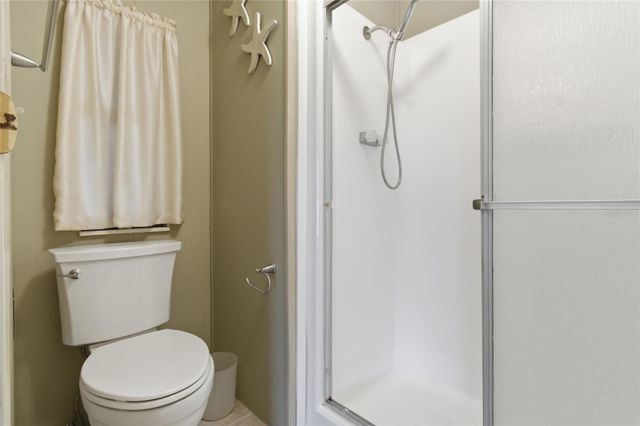 5533 REGAL WAY, Zephyrhills, FL 33541