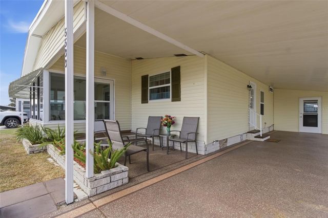 5533 REGAL WAY, Zephyrhills, FL 33541