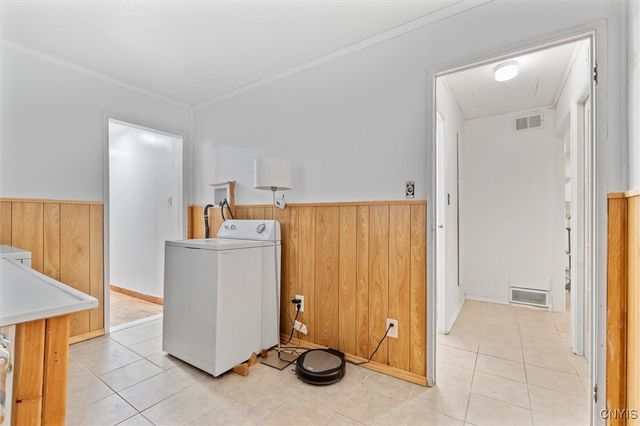200 Vardon Street, Salina, NY 13088