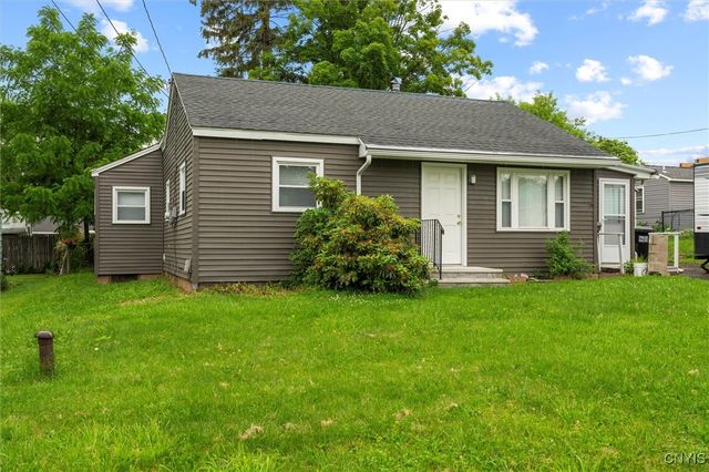 200 Vardon Street, Salina, NY 13088