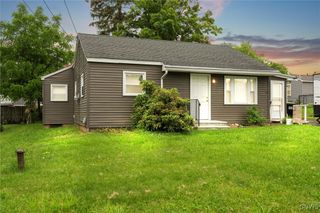 200 Vardon Street, Salina, NY 13088