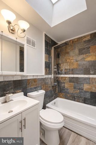 3306 KAYFORD CIR, Philadelphia, PA 19114
