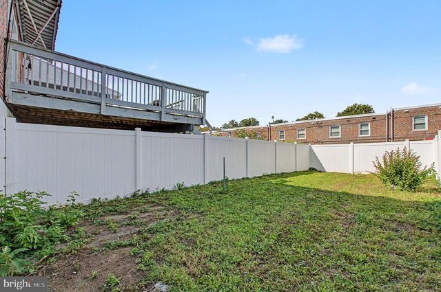 3306 KAYFORD CIR, Philadelphia, PA 19114